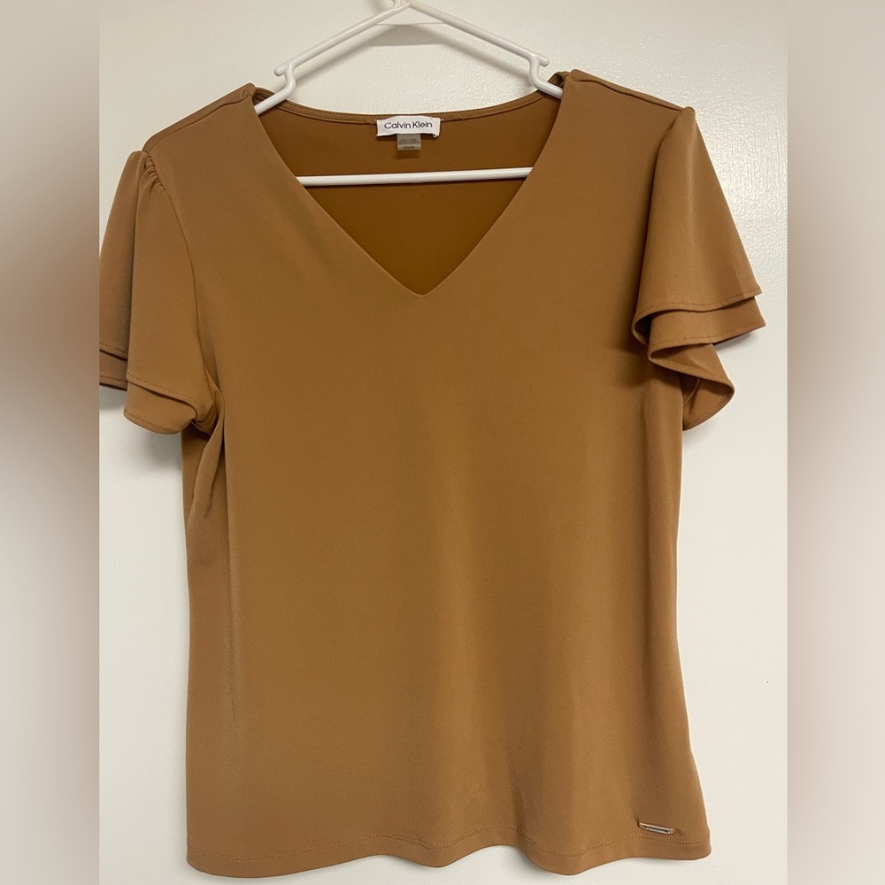 Women’s short sleeve top